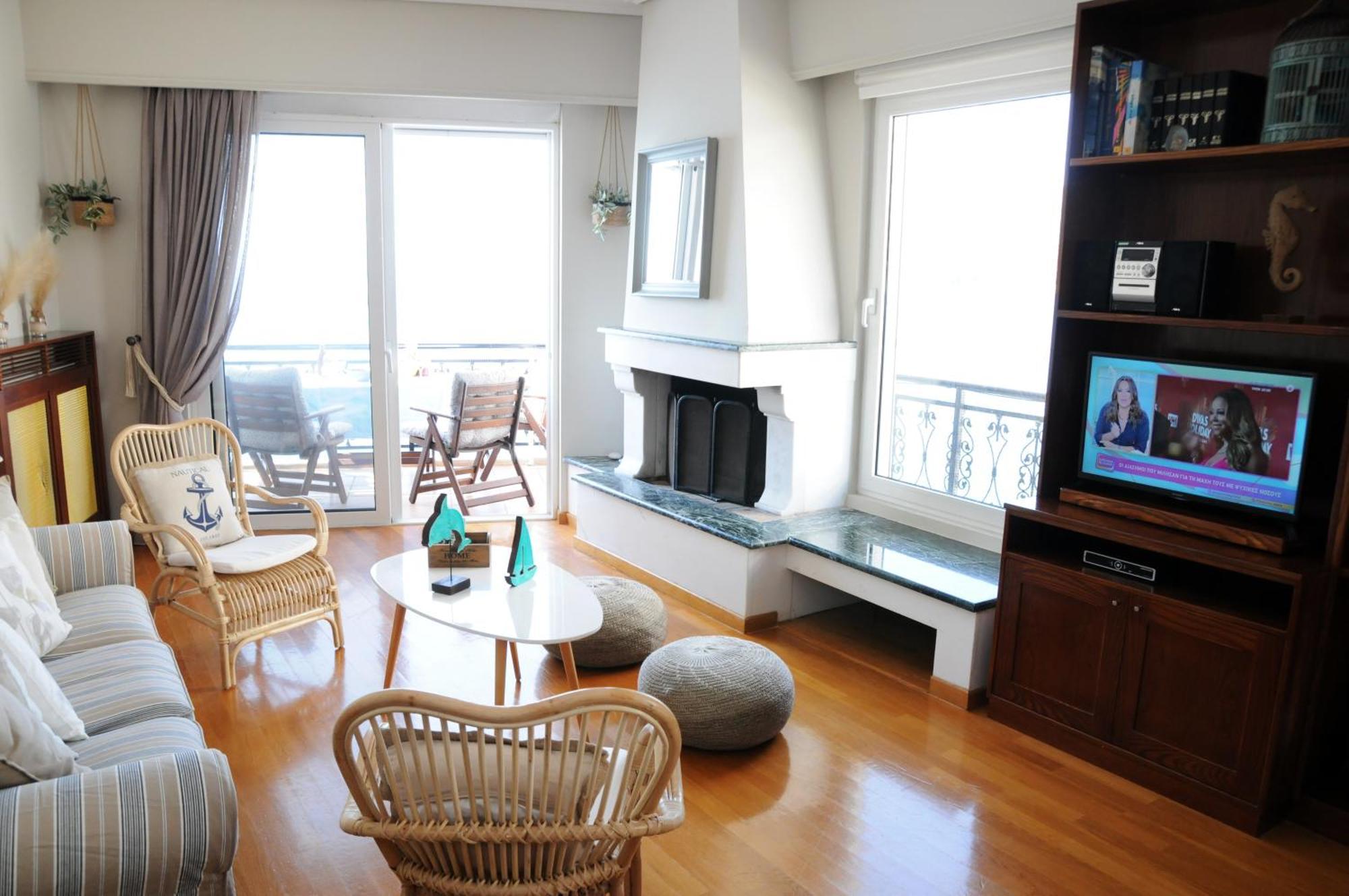 Amazing Condo By The Beach لوتراكي المظهر الخارجي الصورة